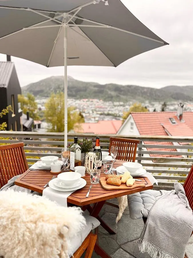 Cozy And Modern Apartment With A Countryside Feeling In Bergen City