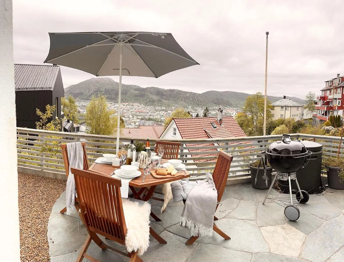 Cozy And Modern Apartment With A Countryside Feeling In Bergen City 0*,