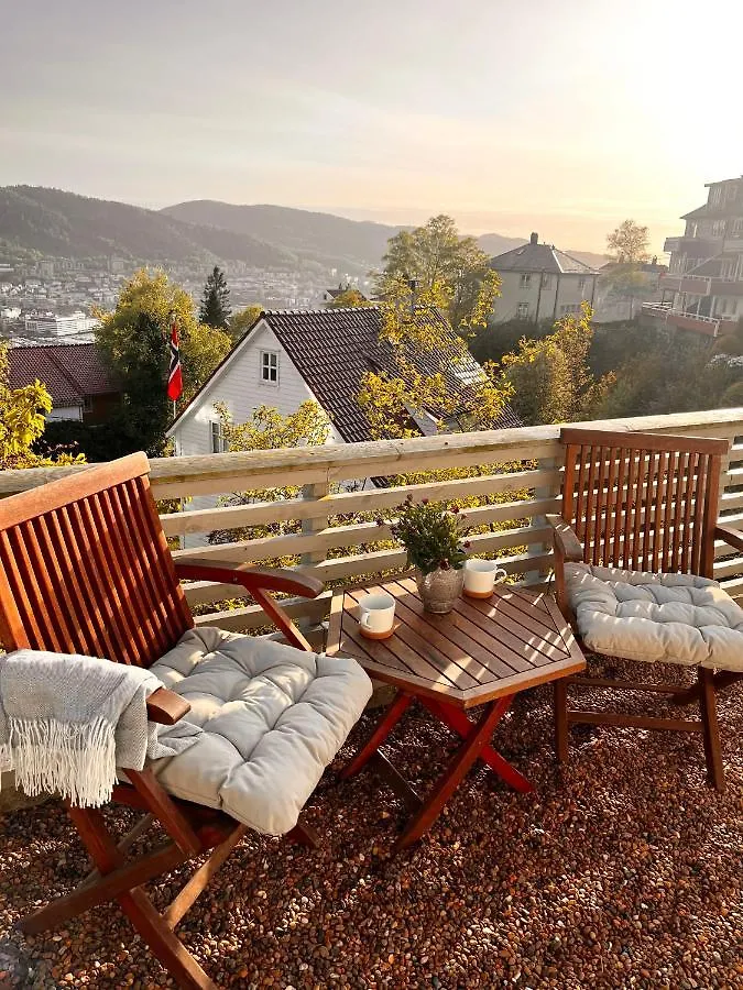 Cozy And Modern Apartment With A Countryside Feeling In Bergen City Norvège